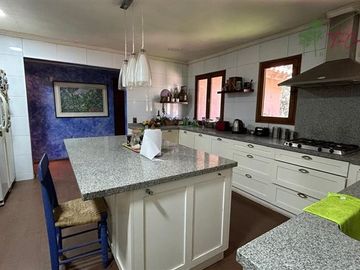 Casa en parcela en arriendo de 4D/3B en Calera de Tango