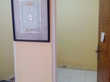 Rumah 4 Kamar 15 Menit ke The Park Mall Sawangan Hadap Timur J-49051