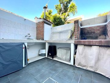 Triplex en venta en Wilde Centro