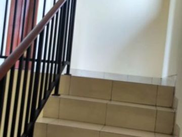 - DIJUAL CEPAT !! Rumah Bagus Jalan 3 Mobil di Harapan Indah , Harga OK