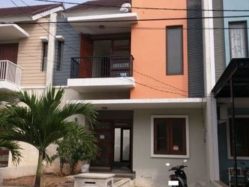 - DIJUAL CEPAT !! Rumah Bagus Jalan 3 Mobil di Harapan Indah , Harga OK