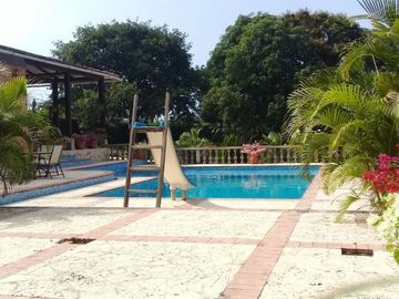 casa campestre en venta en turbaco. Cod V73478