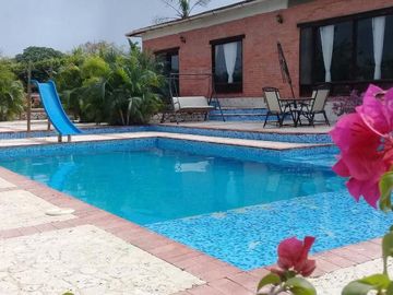 casa campestre en venta en turbaco. Cod V73478