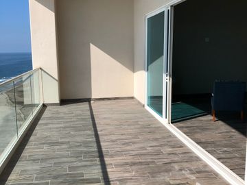Hermoso Penthouse En La Playa Frente Al Mar En Rosarito