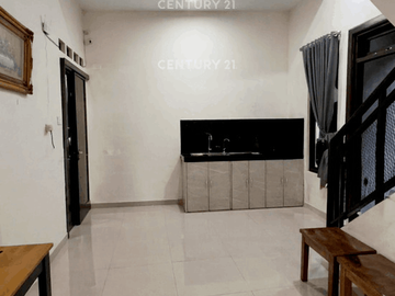 Rumah 2Lt Bisa Untuk Kantor Di Perumahan Dekat Sleman City Hall