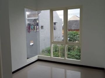 Rumah Dijual dekat Puskesmas Arjowinangun Kota Malang