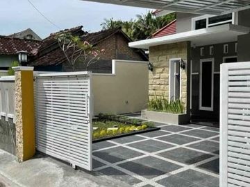 RUMAH BARU SIAP HUNI DI SLEMAN