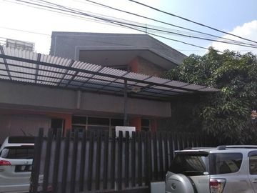DIJUAL : Rumah siap pakai di Sunrise Garden, Jakarta Barat (GA0957-CS)