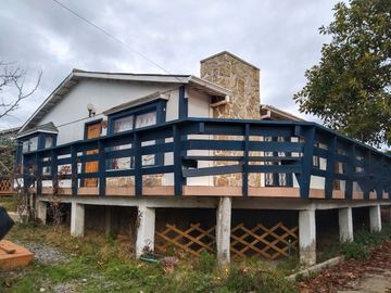 Se vende Linda casa en Algarrobo