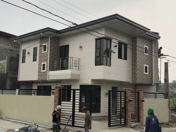 Single Attached For Sale in Samaka Village, Fairview Quezon City