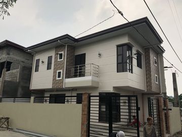 Single Attached For Sale in Samaka Village, Fairview Quezon City