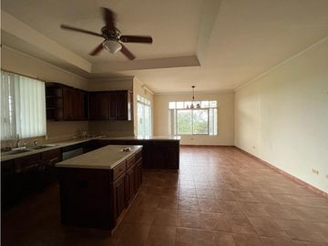VENTA CASA EN SORA CERCA A ALTOS DEL MARIA CV