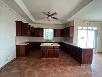 VENTA CASA EN SORA CERCA A ALTOS DEL MARIA CV