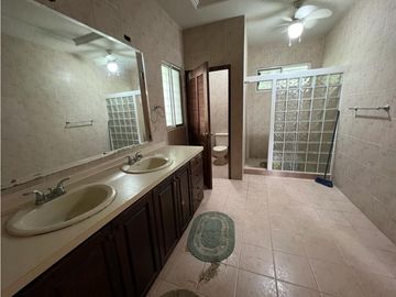 VENTA CASA EN SORA CERCA A ALTOS DEL MARIA CV