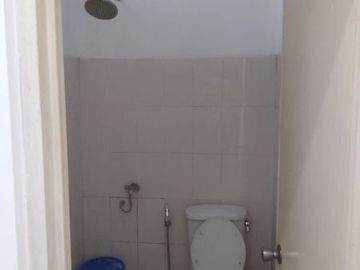 Dijual/Disewa Rumah Greenlake Wonorejo, Baru Renovasi Surabaya Timur