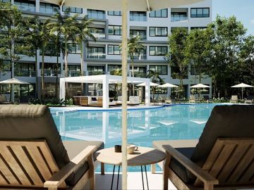 Condominio con lock off, terraza, bodega y cuarto de lavado,  con vista al bosqu