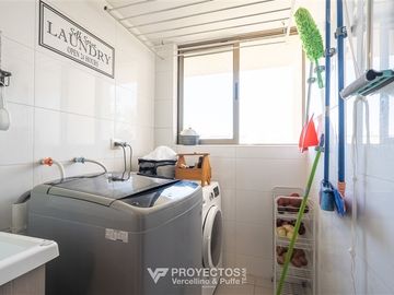 Depto. en venta 3 dorm./salita en San Carlos de Apoquindo