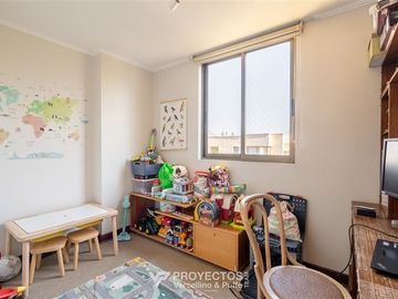 Depto. en venta 3 dorm./salita en San Carlos de Apoquindo