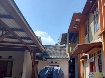 Rumah kost produktif Antapani Bandung 2 lantai siap huni SHM