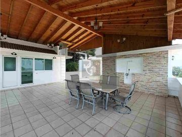 Casa Eucaliptos. Venta