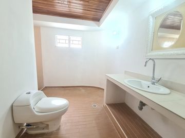 [197] VENTA - BARRIO: VENECIA I
