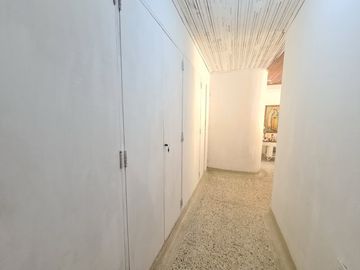 [197] VENTA - BARRIO: VENECIA I