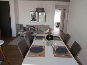 Apartamento 2 dormitorios con balcón en Barrio Sur, Montevideo