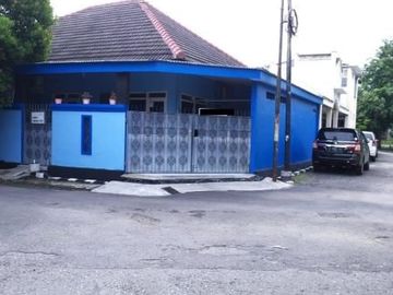 Rumah siap huni di Tawangari, Semarang Barat