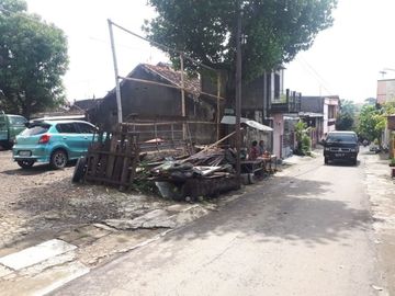 Tanah SHM, Luas 285 M2, di Tegalmulyo, Mojosongo, Jebres, Surakarta