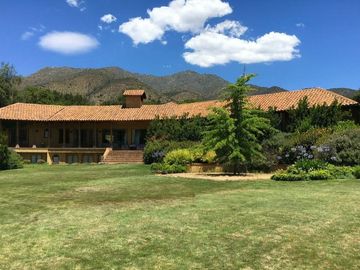 Curacaví, campo de agrado, buena casa, cerros, ecuestre