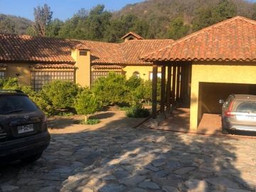 Curacaví, campo de agrado, buena casa, cerros, ecuestre