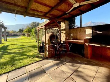 Casa en Venta en La Bombilla, Olmue