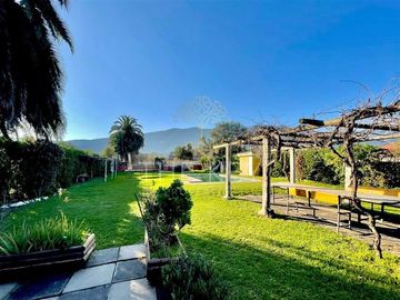 Casa en Venta en La Bombilla, Olmue