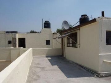 EDIFICIO CON 12 DEPTOS Y 5 LOCALES COMERCIALES