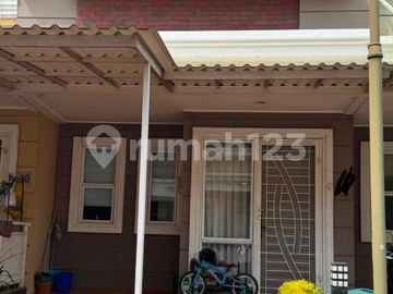 Dijual Rumah Sudah Renov 2 Lantai Lokasi Strategis di Amarillo Village Gading Serpong