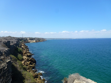 Se Vende Terreno para Desarrollar Frente al Mar en Playa Rosada