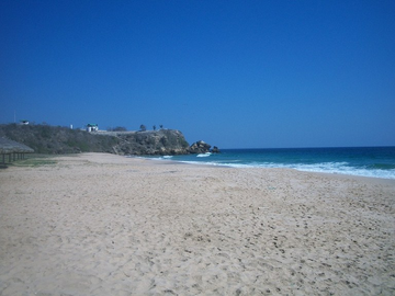 Se Vende Terreno para Desarrollar Frente al Mar en Playa Rosada