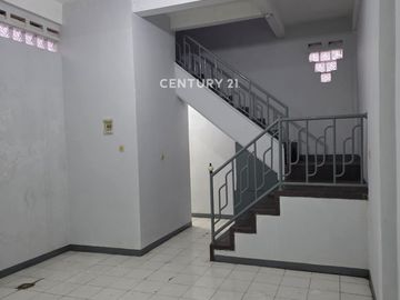2 Ruko Siap Pakai Lokasi Strategis Mainroad Di Kab Garut