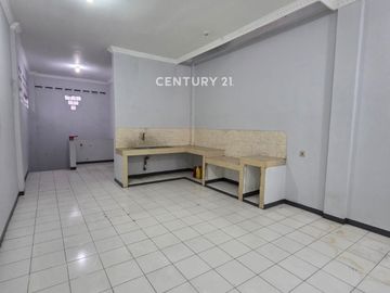 2 Ruko Siap Pakai Lokasi Strategis Mainroad Di Kab Garut