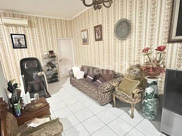 Dijual Rumah Bagus SHM Hadap Barat 2 Lantai 6 KT di BSD Puspita Loka Tangerang