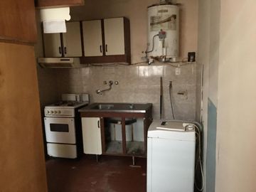 SE VENDE DEPARTAMENTO 2 AMBIENTES ZONA INTERMEDIA