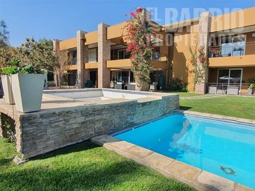 Casa en Venta en Chicureo / Piedra Roja