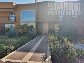 Casa en Venta en Chicureo / Piedra Roja