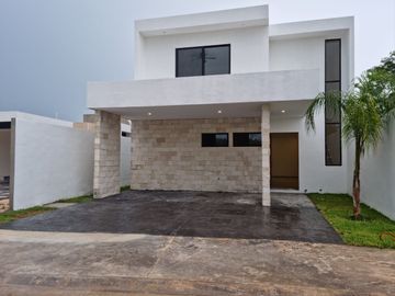 Casa en Venta en Privada en Conkal, Yucatán