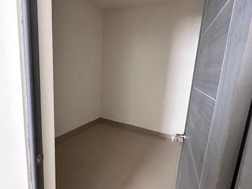 CASA EN VENTA EN LA ENCOMIENDA - ESCOBEDO