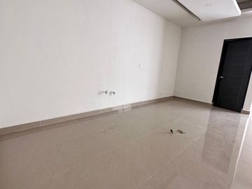CASA EN VENTA EN LA ENCOMIENDA - ESCOBEDO