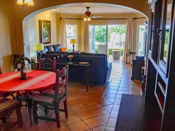 Departamento a pasos del mar, alberca, gimnasio y cancha de tennis, en venta  co
