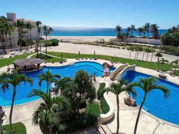 Departamento a pasos del mar, alberca, gimnasio y cancha de tennis, en venta  co