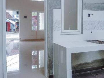 DIJUAL RUMAH MINIMALIS SIAP HUNI HARGA TERJANGKAU DI KEBONARUM PLUNENG
