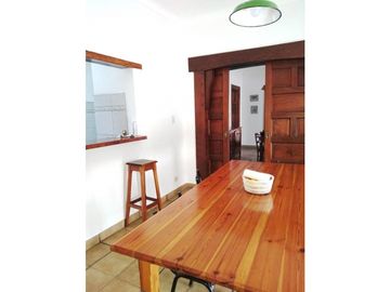 CHALET DE 5 AMBIENTES CON QUINCHO EN CHAUVIN - Toma menor valor -